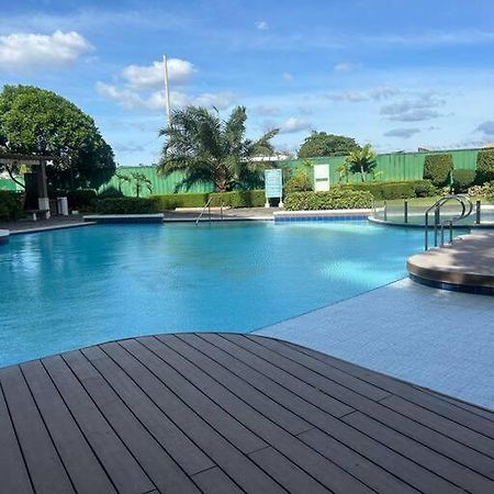 Modern Oasis: Pool + Netflix Daire Manila Dış mekan fotoğraf