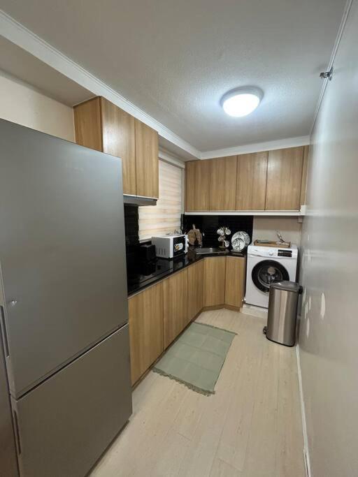 Modern Oasis: Pool + Netflix Daire Manila Dış mekan fotoğraf